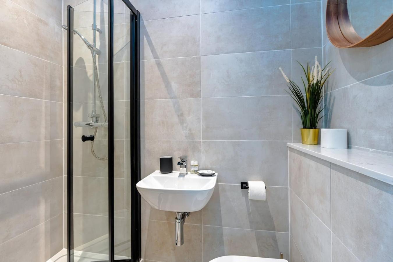 Balloon Residence: Modern Serviced Accomodation Bristol Luaran gambar